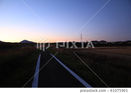 Joban Expressway and Sunset Tsukuba Joban Expressway and Sunset Tsukuba 61075901