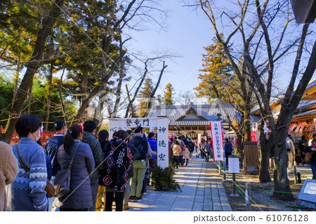 New Year's Sanada Shrine New Year's Sanada Shrine 61076128