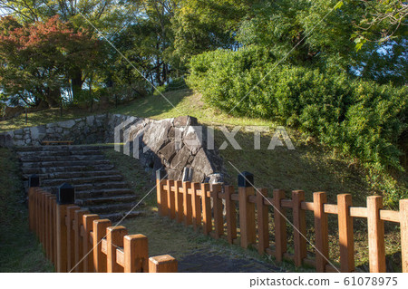 京都府長岡京市守龍寺北門遺址 京都府長岡京市守龍寺北門遺址 61078975