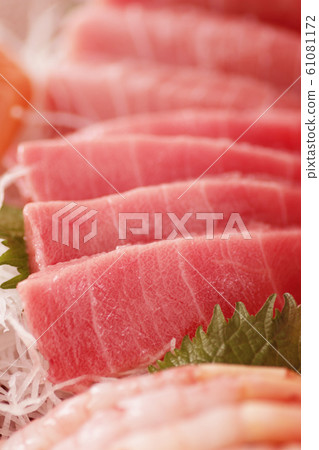 sashimi	 61081172