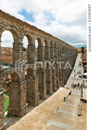 Beautiful, Roman Aqueduct in Segovia Beautiful, Roman Aqueduct in Segovia 61083097
