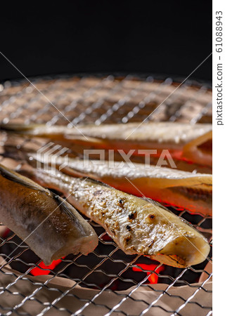 烤魚烤的形象 61088943