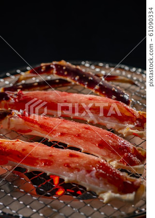 日本美味的三文魚菜餚 日本美味的三文魚菜餚 61090334