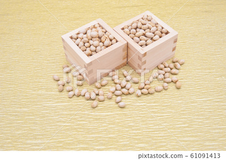 Soybeans in a basin Soybeans in a basin 61091413