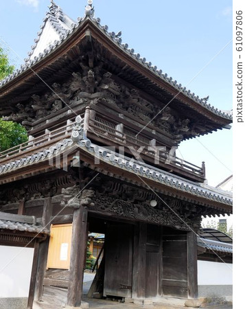 小郭寺的大門 松本 宇貴 熊本 照片素材 圖片 圖庫