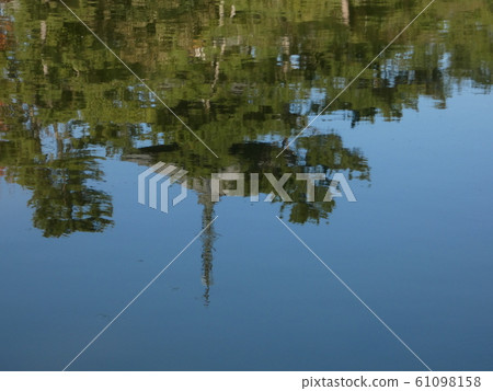 水上五層寶塔，Sarusawa Pond 61098158