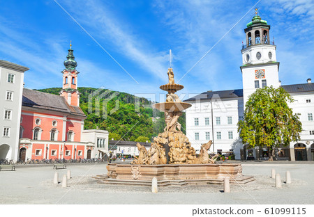 Historic city center of Salzburg with Residenzplatz square in summer, Austria Historic city center of Salzburg with Residenzplatz square in summer, Austria 61099115