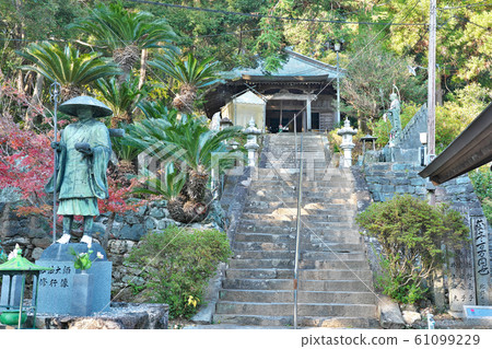 [Moyozan Houjuin Onzanji Temple] (Shikoku Sacred Site No. 18 Temple) Onzanjidani, Tano-cho, Komatsushima City, Tokushima Prefecture 61099229