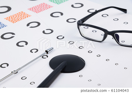 Visual acuity test table Landolt Visual acuity test table Landolt 61104043