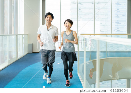 體育健身房 61105604