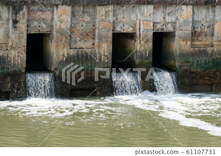 discharge, bacterium, pump 61107731