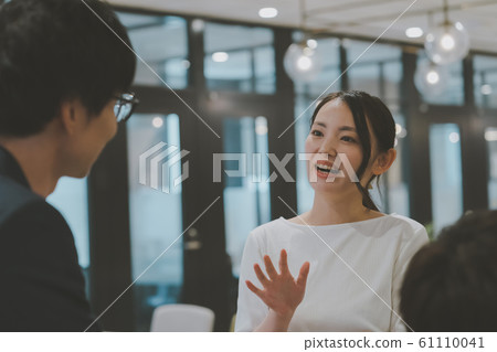 交流婦女工作場所 61110041