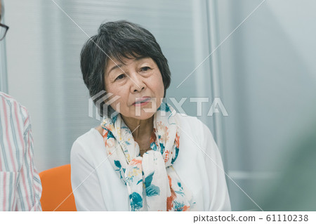 senior, consulting, aged 61110238