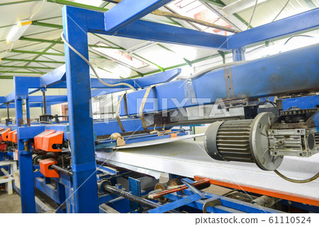 plant for the production of sandwich panels from 61110524