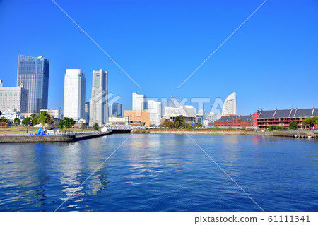 靈巖第一年橫濱港未來風景紅磚倉庫 61111341