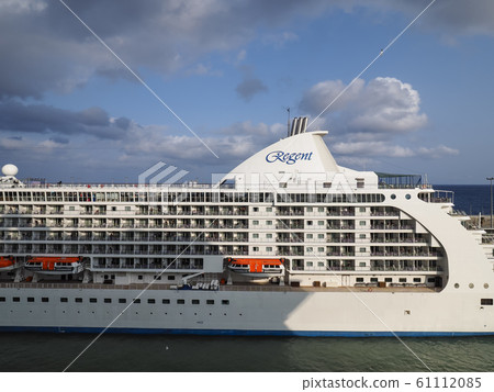 Luxury cruise ship Seven Seas Voyager at Barcelona Luxury cruise ship Seven Seas Voyager at Barcelona 61112085