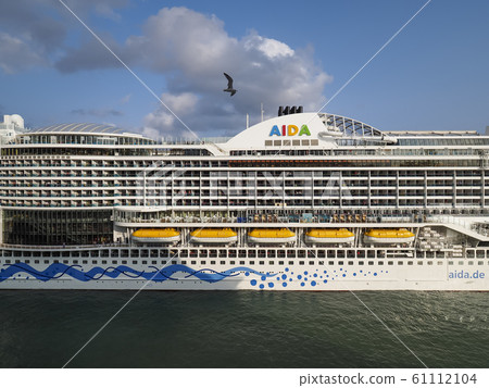 Port of Barcelona large cruise ship AIDA Perla at Barcelona Port of Barcelona large cruise ship AIDA Perla at Barcelona 61112104