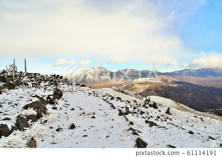 Winter mountain Winter mountain 61114191