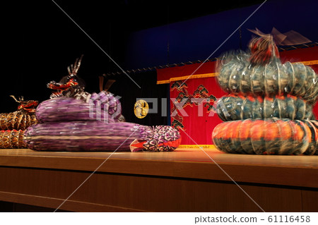 Iwami Kagura 61116458