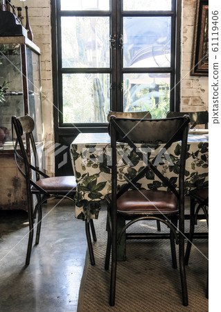 Vintage Dining Room  61119406