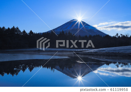 Double Diamond Fuji @ Ryujin Pond 61119958