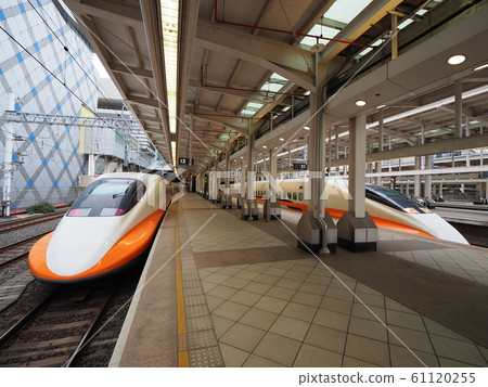 Taiwan high-speed rail left station 61120255