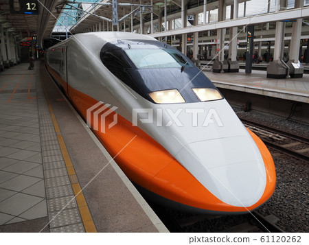 台灣高鐵左站 台灣高鐵左站 61120262