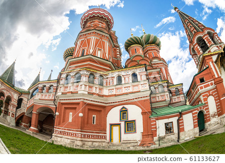 Saint Basil's (Pokrovsky) Cathedral on Red Square Saint Basil's (Pokrovsky) Cathedral on Red Square 61133627
