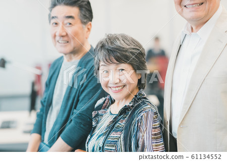 年長 女生 女孩 61134552