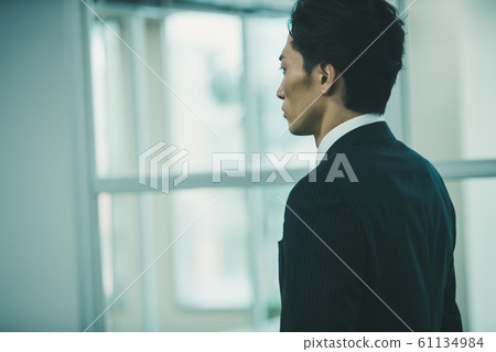 商務人士 商人 男性白領 61134984