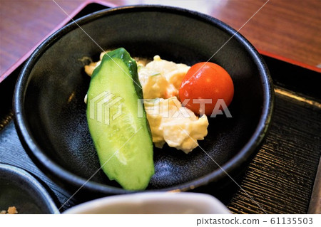 Potato salad mini tomato cucumber Potato salad mini tomato cucumber 61135503