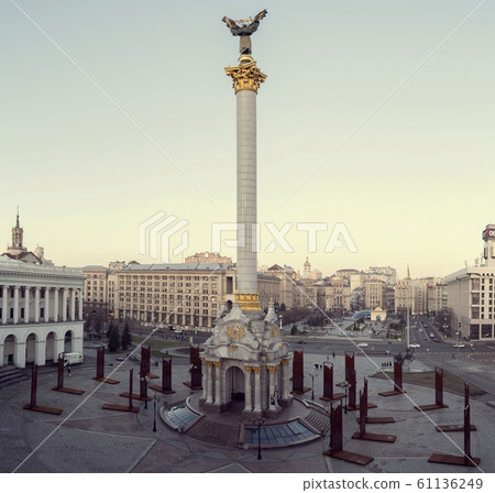 Monument of independence in Kiev city, Ukraine 61136249