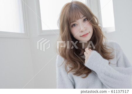 Yurufuwa Long Hair Japanese Hairstyle Hairstyle Stock Photo 61137517 Pixta