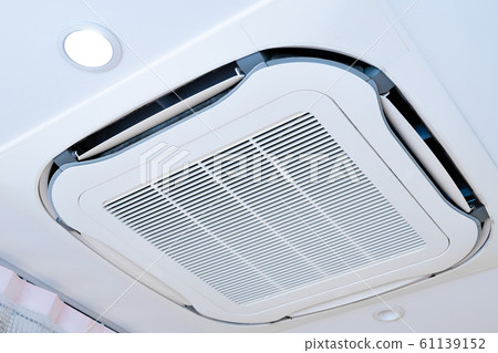 Commercial built-in air conditioner 61139152