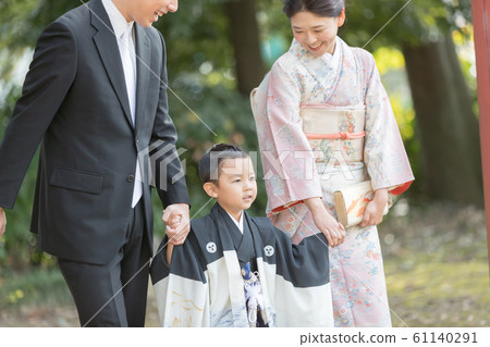 festival day for children of three, five and seven years of age, family, shrine 61140291