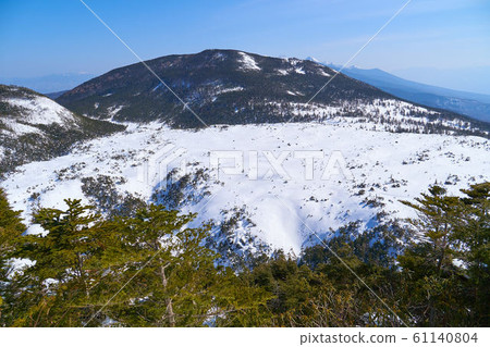 參見長野縣北八岳北紀子山南側的Tsuboiwa和Shiragare山 61140804