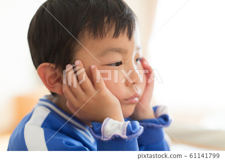 little child, younger, person 61141799