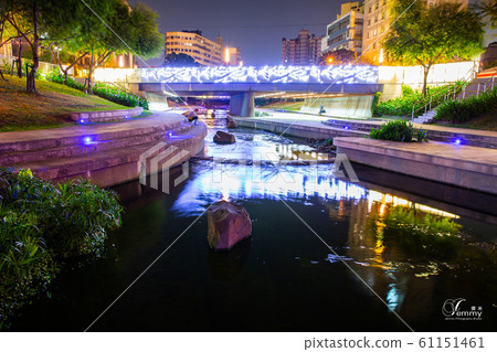 臺灣臺中柳川水岸步道Asia Taiwan Taichung Waterfront Trail 61151461