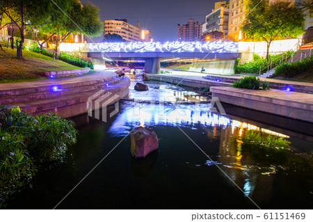臺灣臺中柳川水岸步道Asia Taiwan Taichung Waterfront Trail 61151469