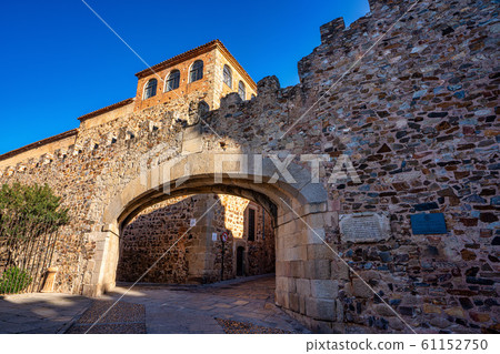Arco de la Estrella, Arch of the Star at the Main Arco de la Estrella, Arch of the Star at the Main 61152750