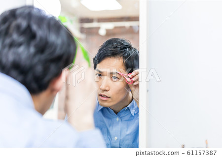 Men's beauty makeup Men's beauty makeup 61157387