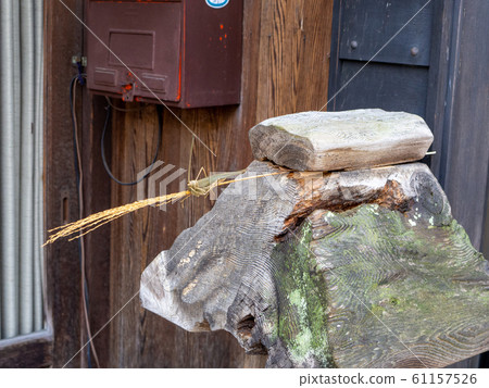 Early morning in the morning Calm cityscape of Narai-juku 61157526