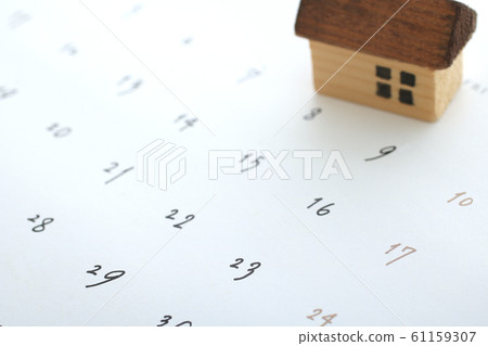 Calendar, numbers, moving and pins Calendar, numbers, moving and pins 61159307