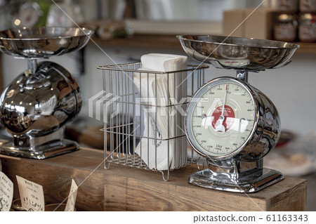 Scale and interior 61163343