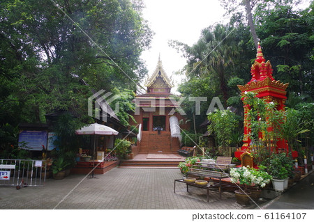 Thailand Chiang Rai Wat Phra Kaew (Emerald Temple) 61164107