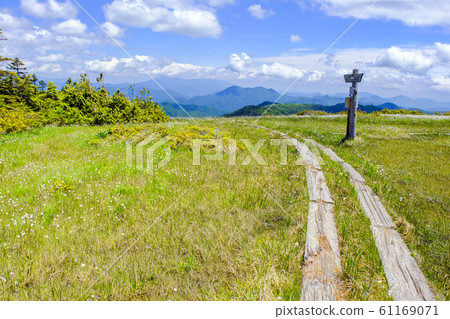田代濕地木棧道和標誌 61169071