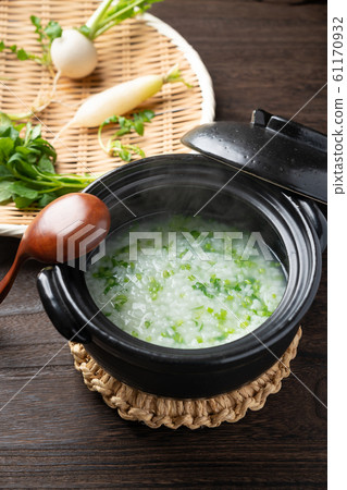Seven herbs 61170932
