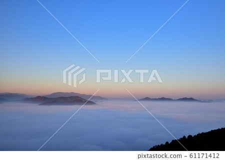 Sea of clouds in the Kameoka basin 61171412