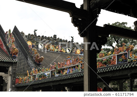 Mr. Chen's House Mr. Chen's House 61171794