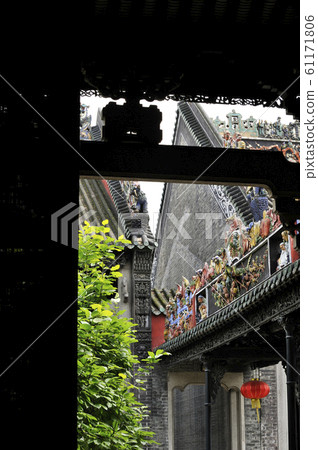 Mr. Chen's House Mr. Chen's House 61171806